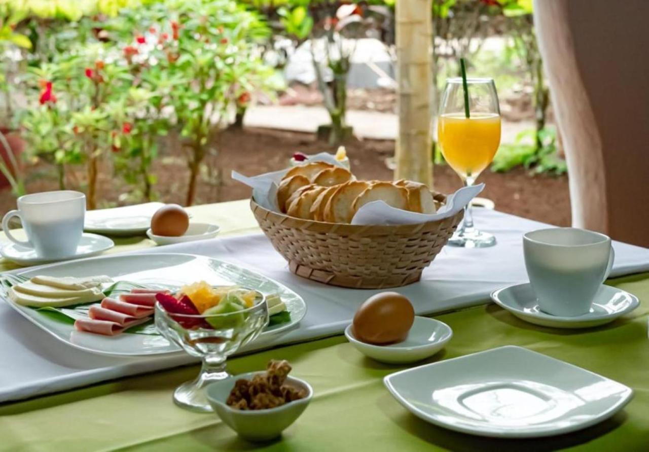 Hotel Twin Galapagos Puerto Ayora  Extérieur photo