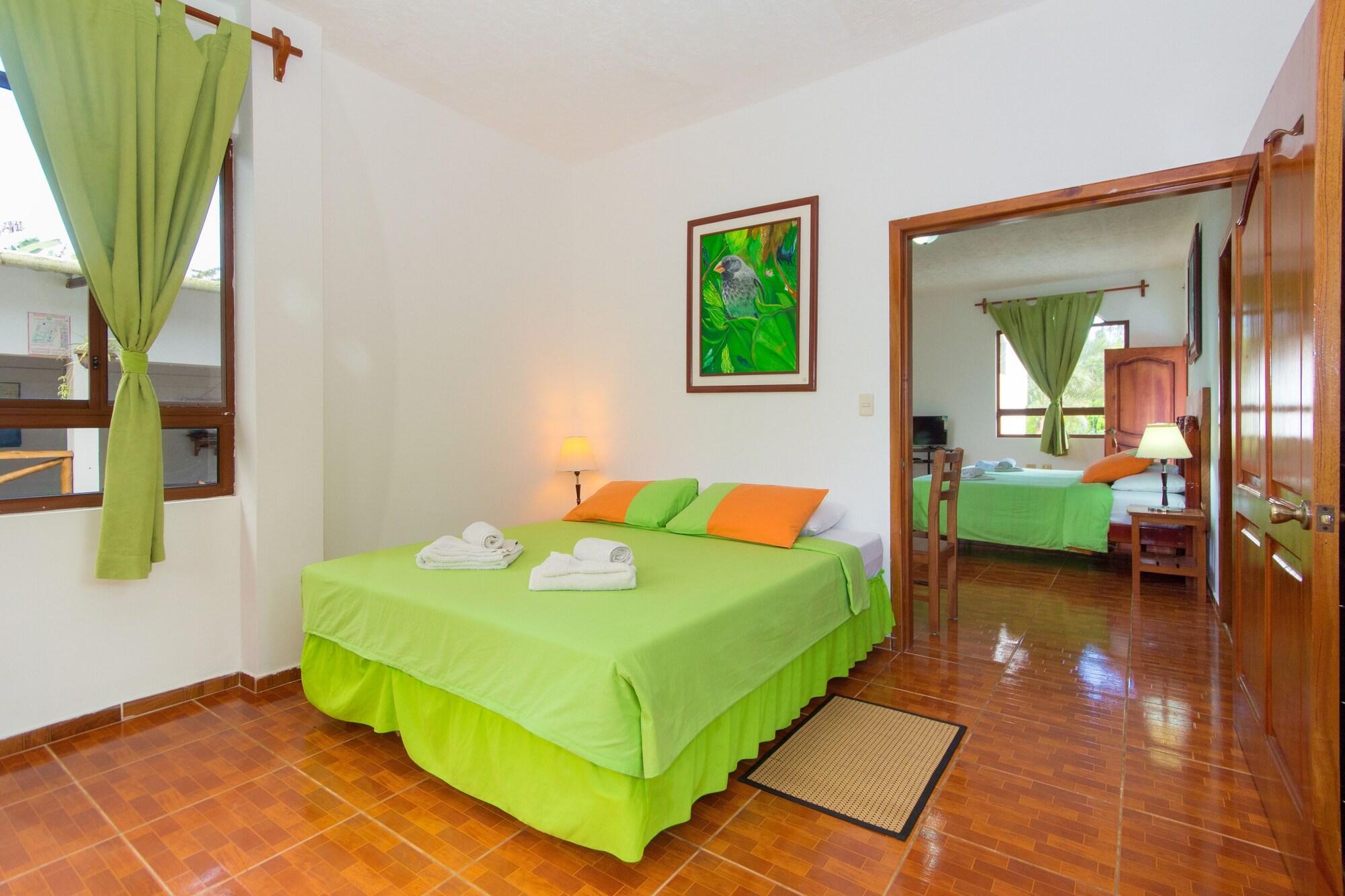 Hotel Twin Galapagos Puerto Ayora  Extérieur photo