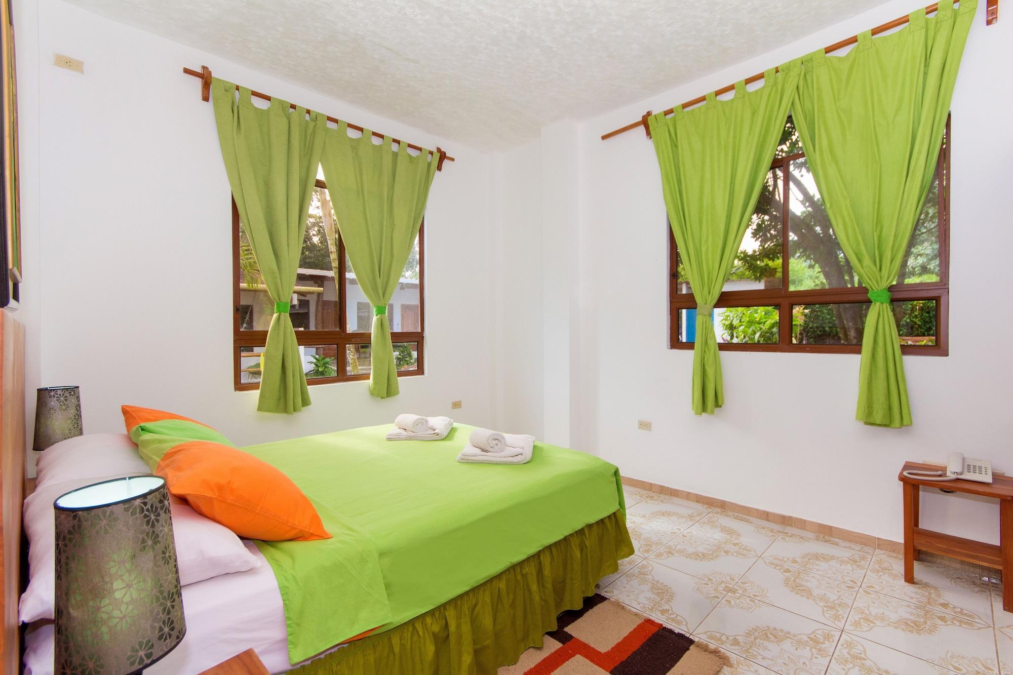 Hotel Twin Galapagos Puerto Ayora  Extérieur photo