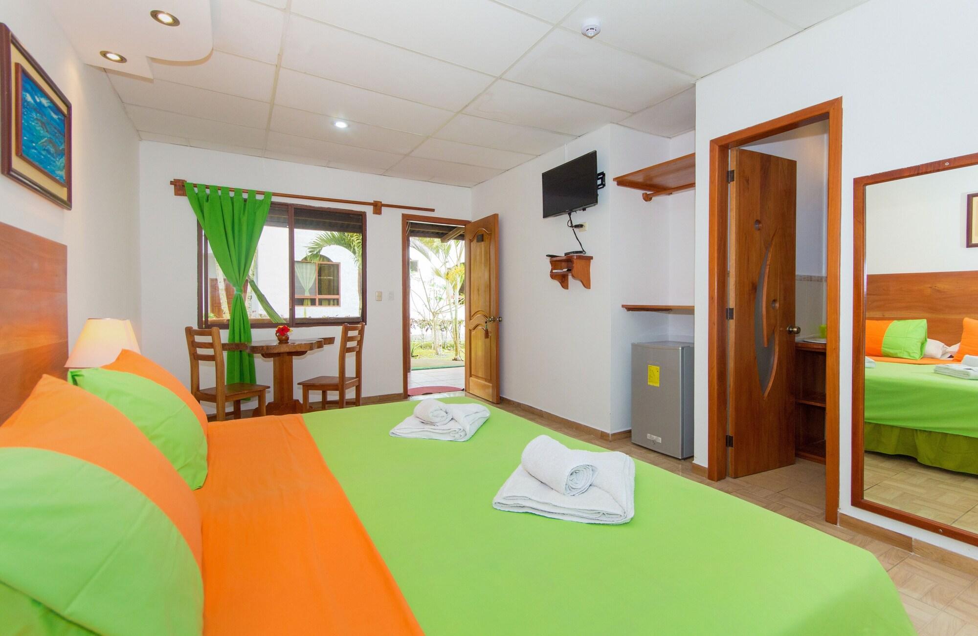 Hotel Twin Galapagos Puerto Ayora  Extérieur photo