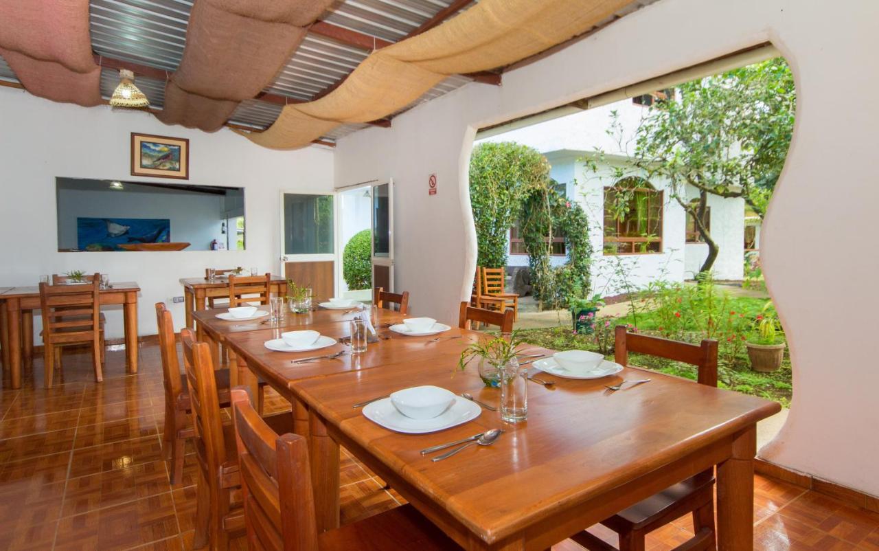 Hotel Twin Galapagos Puerto Ayora  Extérieur photo