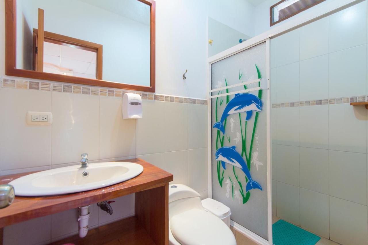 Hotel Twin Galapagos Puerto Ayora  Extérieur photo