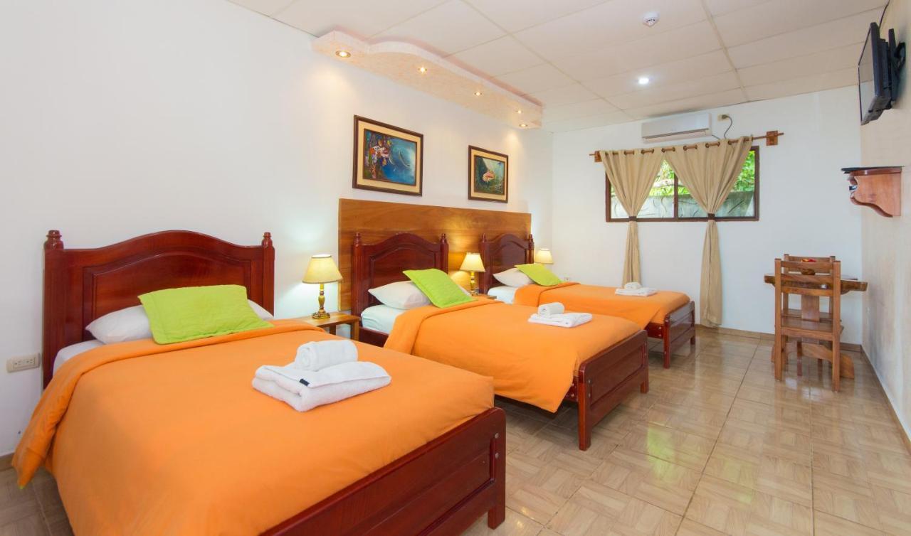Hotel Twin Galapagos Puerto Ayora  Extérieur photo